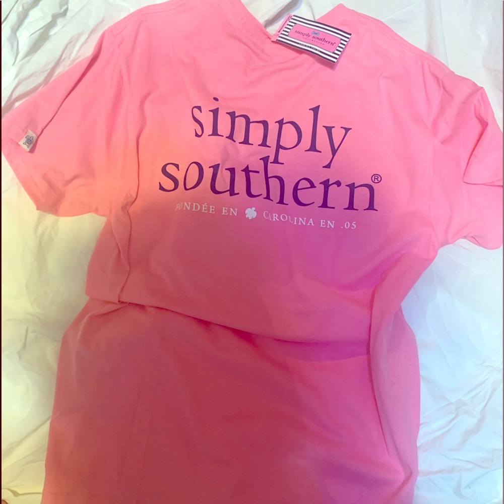 Simply Southern Logo Tee